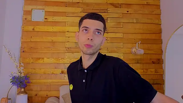 prettyboyy 13 online show from January 8, 2026, 7:16 pm