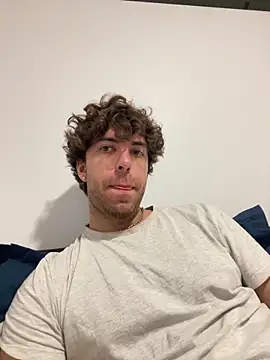 icyninesix online show from December 17, 2025, 11:27 am