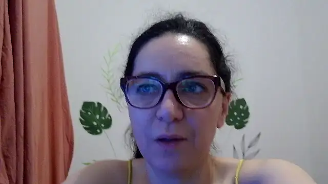 anngelle online show from April 22, 2026, 5:32 am