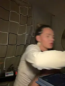 vinique99 online show from February 15, 2026, 11:56 pm