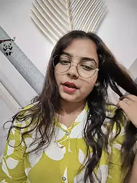 Himani 0122 online show from July 9, 2026, 9:57 am