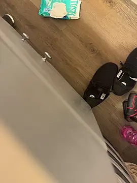 Snapshot of ebnysissycd chatting on December 23, 2025, 7:50 am ebnysissycd online show from December 23, 2025, 7:50 am