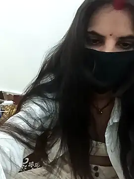 Pooja Love143 online show from March 11, 2026, 4:51 am