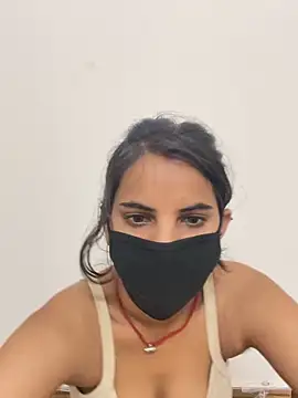 Pooja Love143 online show from April 4, 2026, 6:44 am