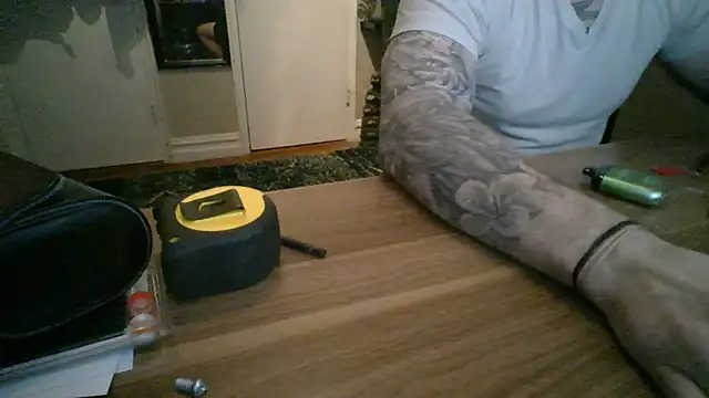 jakerob8668 online show from April 11, 2026, 3:33 am