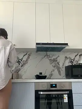 Sarah2127 online show from January 18, 2026, 5:11 am