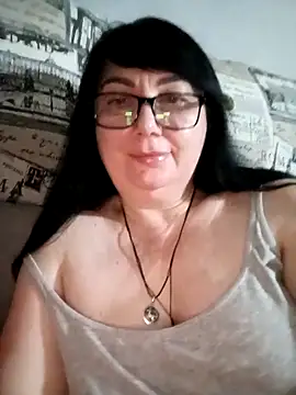 MariSwan222 online show from March 18, 2026, 8:12 pm