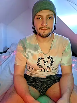 Ghost Pie online show from December 20, 2025, 8:21 am