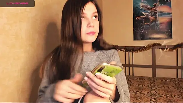 WeliosCouple online show from April 25, 2026, 1:41 pm