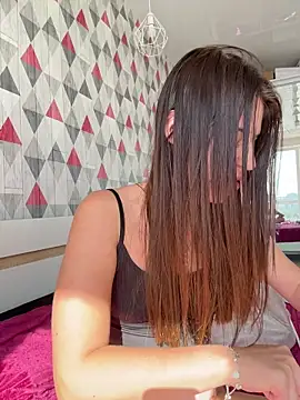 Snapshot of Lira_Fayeee chatting on July 12, 2026, 1:57 pm Lira Fayeee online show from July 12, 2026, 1:57 pm