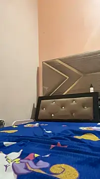 sugarspicey online show from April 13, 2026, 5:24 am