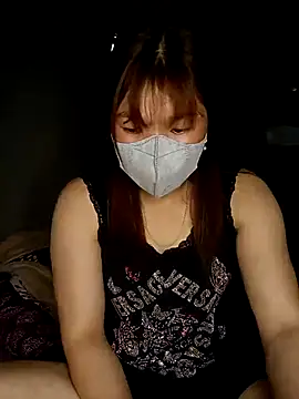 Snapshot of May-Ne chatting on February 25, 2026, 5:28 am May-Ne online show from February 25, 2026, 5:28 am