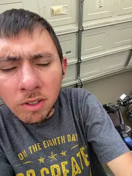 Snapshot of Ihaveabigdick2024 chatting on March 26, 2026, 10:26 pm Ihaveabigdick2024 online show from March 26, 2026, 10:26 pm