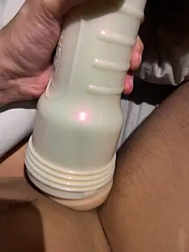 Mebangdrums1 online show from January 11, 2026, 4:17 am