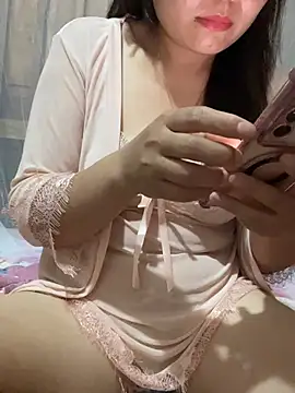 Miu sexyy98 online show from May 9, 2026, 5:51 pm