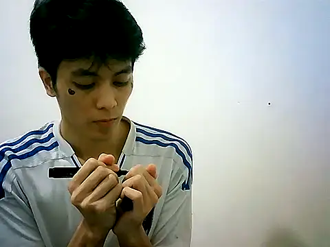 Snapshot of riodickph chatting on December 17, 2025, 2:56 pm riodickph online show from December 17, 2025, 2:56 pm