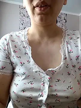 Emilyhomegirl1 online show from February 24, 2026, 7:50 am