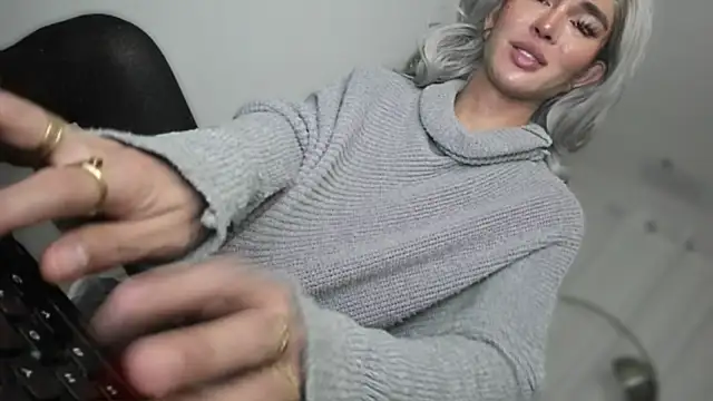 mxshemale ladyboy online show from April 7, 2026, 10:48 am