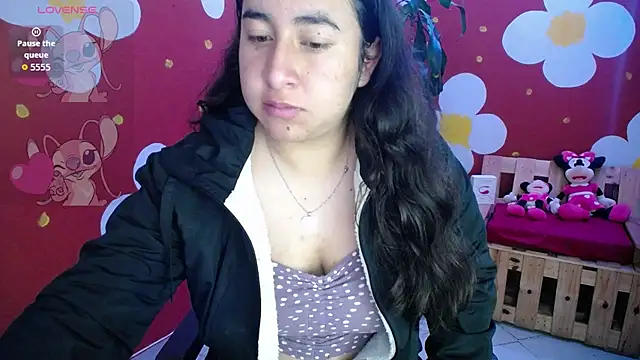 dollspicy online show from December 18, 2025, 11:27 am