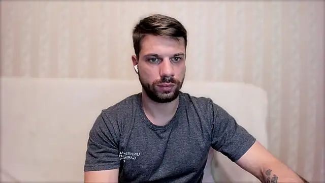Snapshot of Tony_Wolf chatting on May 3, 2026, 5:08 pm Tony Wolf online show from May 3, 2026, 5:08 pm