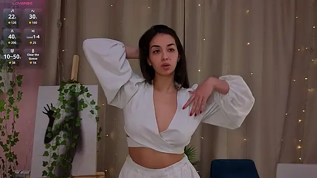 EmmyNoel online show from January 13, 2026, 7:13 am