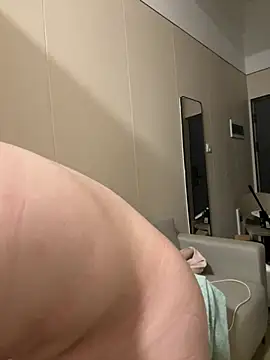 mengmeng776 online show from April 12, 2026, 12:48 am