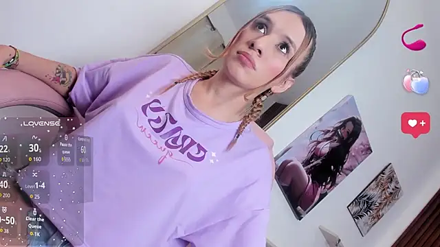 Gabydevilll online show from February 25, 2026, 1:21 pm