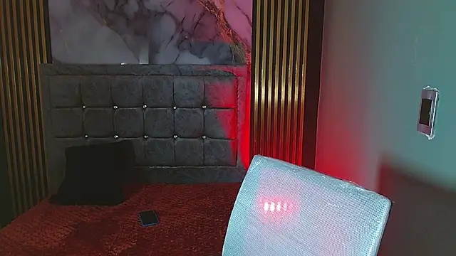 yiskasmith online show from March 25, 2026, 5:46 am