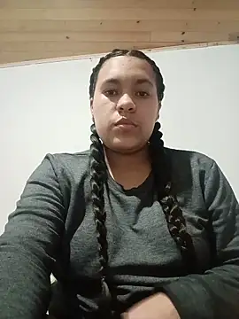 Bellaher online show from May 30, 2026, 11:57 pm