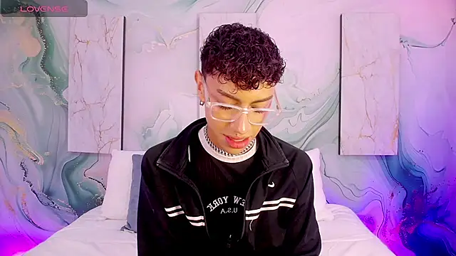 Owen JP online show from March 18, 2026, 3:20 am