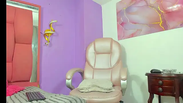 partyts online show from February 4, 2026, 8:58 pm