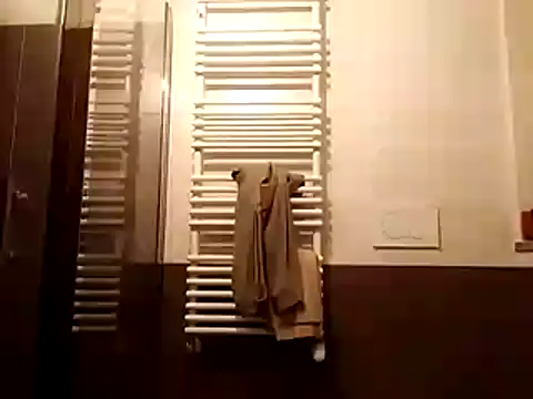 Durdllo90 online show from December 18, 2025, 1:28 pm