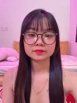    KARA    online show from February 3, 2026, 1:26 am