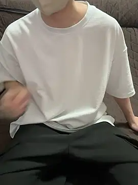 Snapshot of tubasa1216 chatting on January 15, 2026, 12:10 pm tubasa1216 online show from January 15, 2026, 12:10 pm