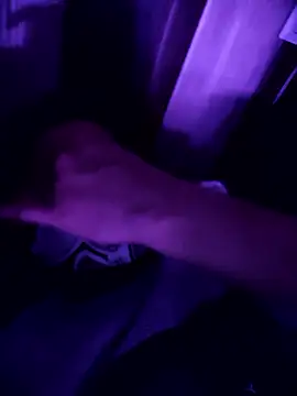 Hot avantika online show from January 11, 2026, 1:43 am