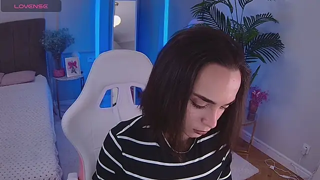 Dayana Foxy online show from December 22, 2025, 8:11 am