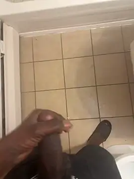 Snapshot of Sweetley chatting on February 11, 2026, 7:57 am Sweetley online show from February 11, 2026, 7:57 am