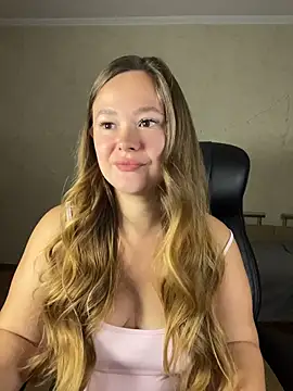 CaramelleSugarr online show from July 24, 2026, 7:12 pm
