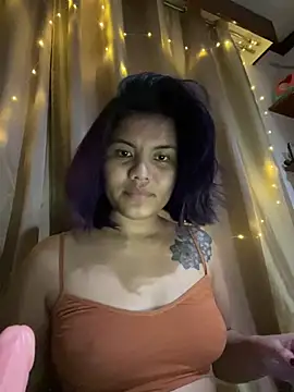 Aljycatx online show from April 4, 2026, 4:15 pm