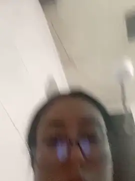 Candy LS online show from January 18, 2026, 8:34 pm