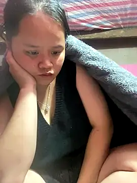 Thanhhuyen001 online show from December 18, 2025, 6:52 am