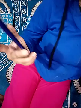 Snapshot of Sofia-111 chatting on February 9, 2026, 11:25 am Sofia-111 online show from February 9, 2026, 11:25 am