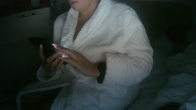 theblondecocklover online show from March 3, 2026, 6:52 am