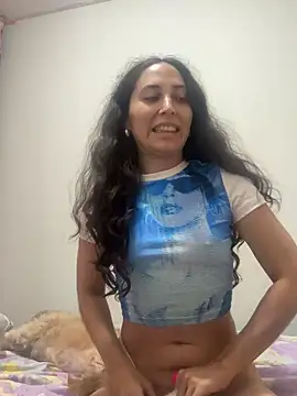LatinDoll8 online show from May 21, 2026, 5:25 am