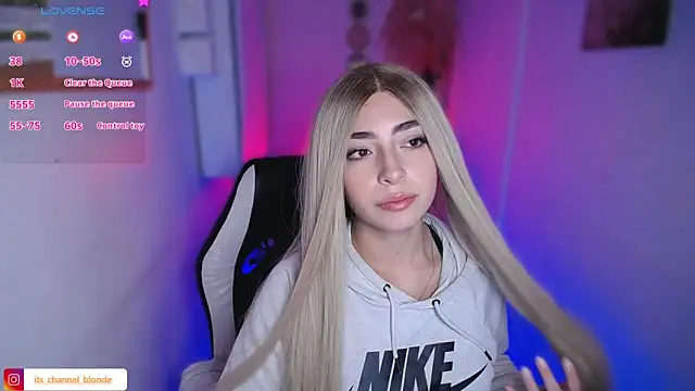 channel blondee online show from May 27, 2026, 10:51 pm