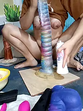 hi-miki online show from April 9, 2026, 8:58 pm