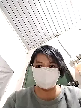 Girl-6868 online show from December 17, 2025, 1:39 pm