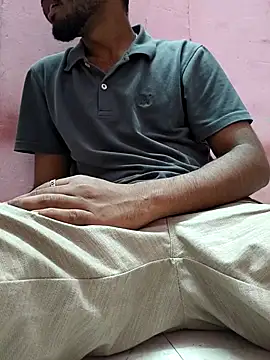 Snapshot of AqueousCrepe chatting on March 3, 2026, 5:08 pm AqueousCrepe online show from March 3, 2026, 5:08 pm