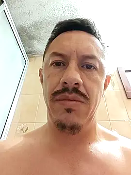 L hotcream online show from April 4, 2026, 11:40 am