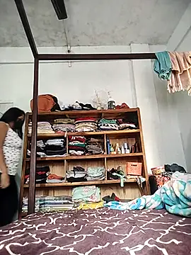 Anee 123 online show from March 5, 2026, 5:03 am